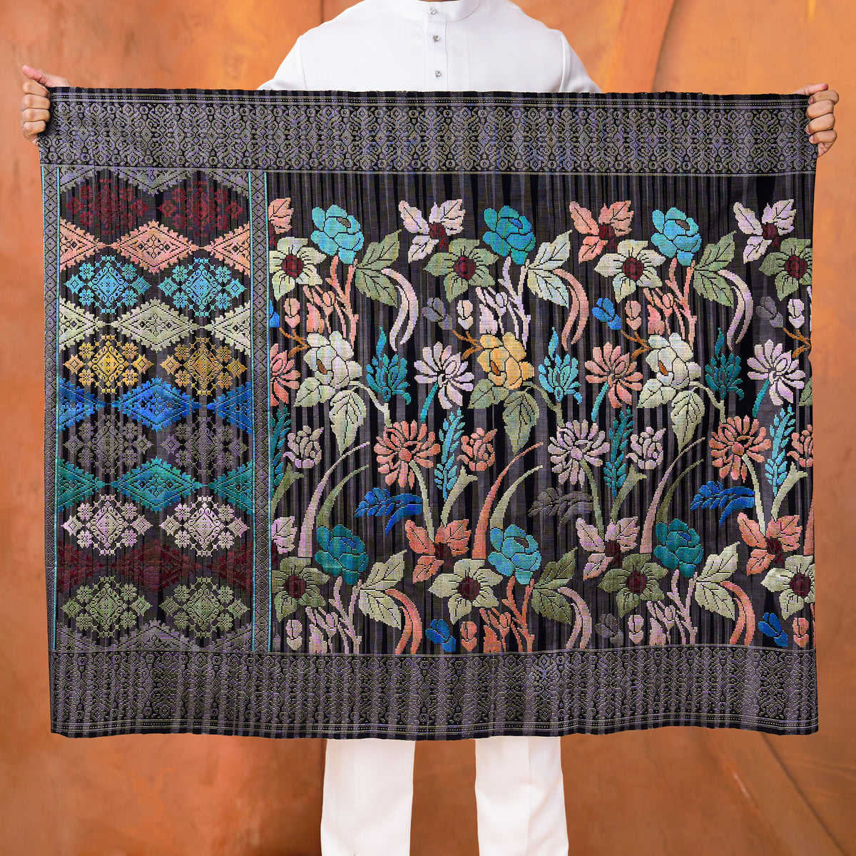 BLACK SILVER - MIX | Royal Handmade (2.5 Meter)