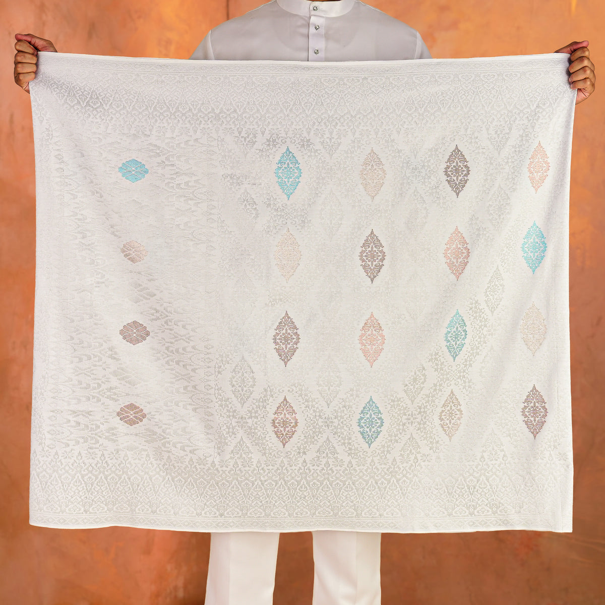 OFF WHITE SILVER - MIX | Dato' Handmade