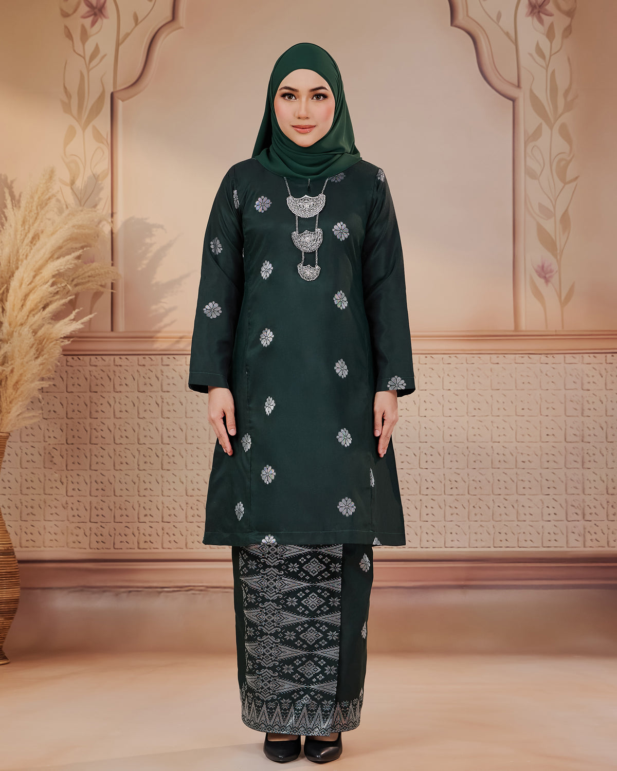 KURUNG SURAYA (PESAK GANTUNG) | DARK EMERALD GREEN - SILVER
