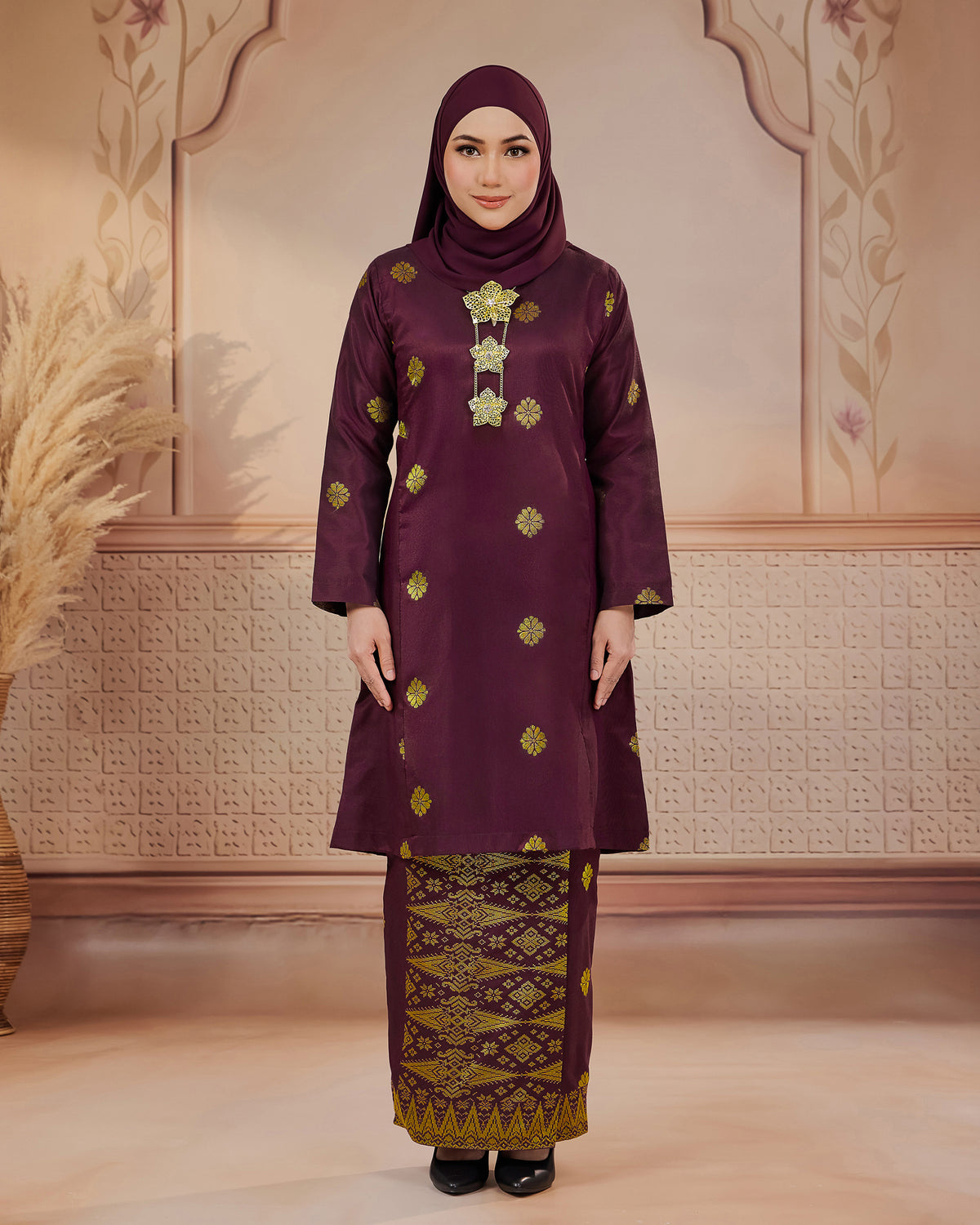 KURUNG SURAYA (PESAK GANTUNG) | BURGUNDY - GOLD