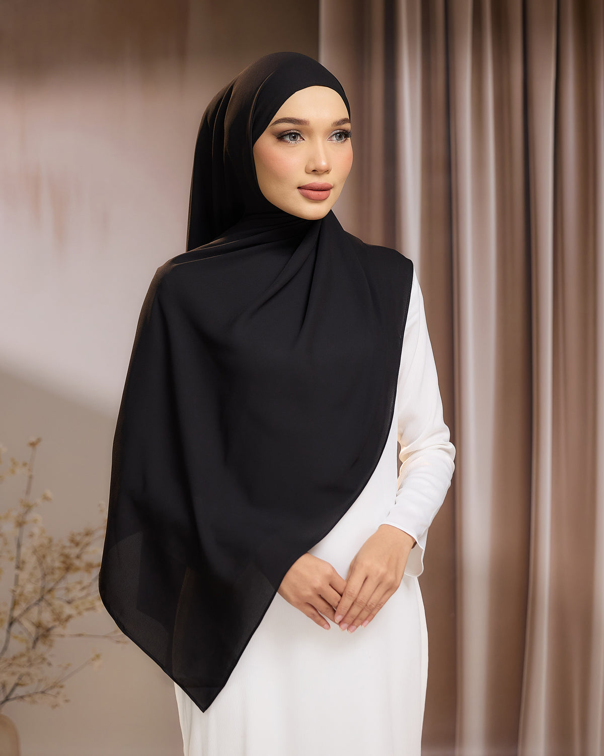 LUNA SHAWL - BLACK | FLOWY TUDUNG