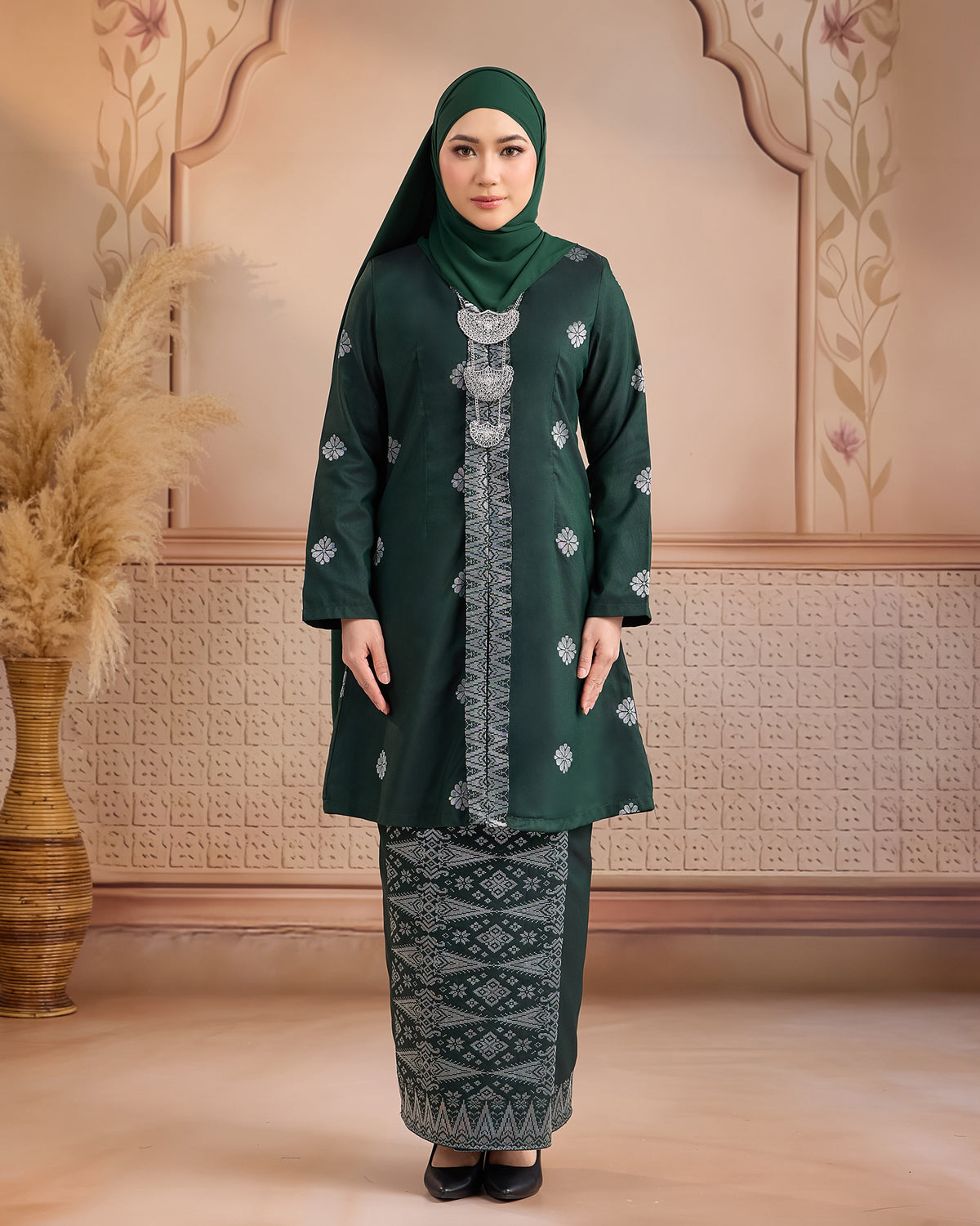 KURUNG ANGGUN (KEBAYA) | DARK EMERALD GREEN - SILVER