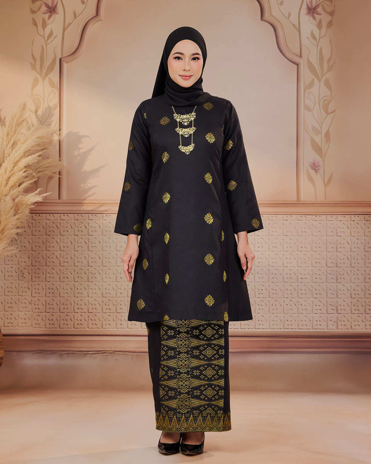 KURUNG SURAYA (PESAK GANTUNG) | BLACK-GOLD