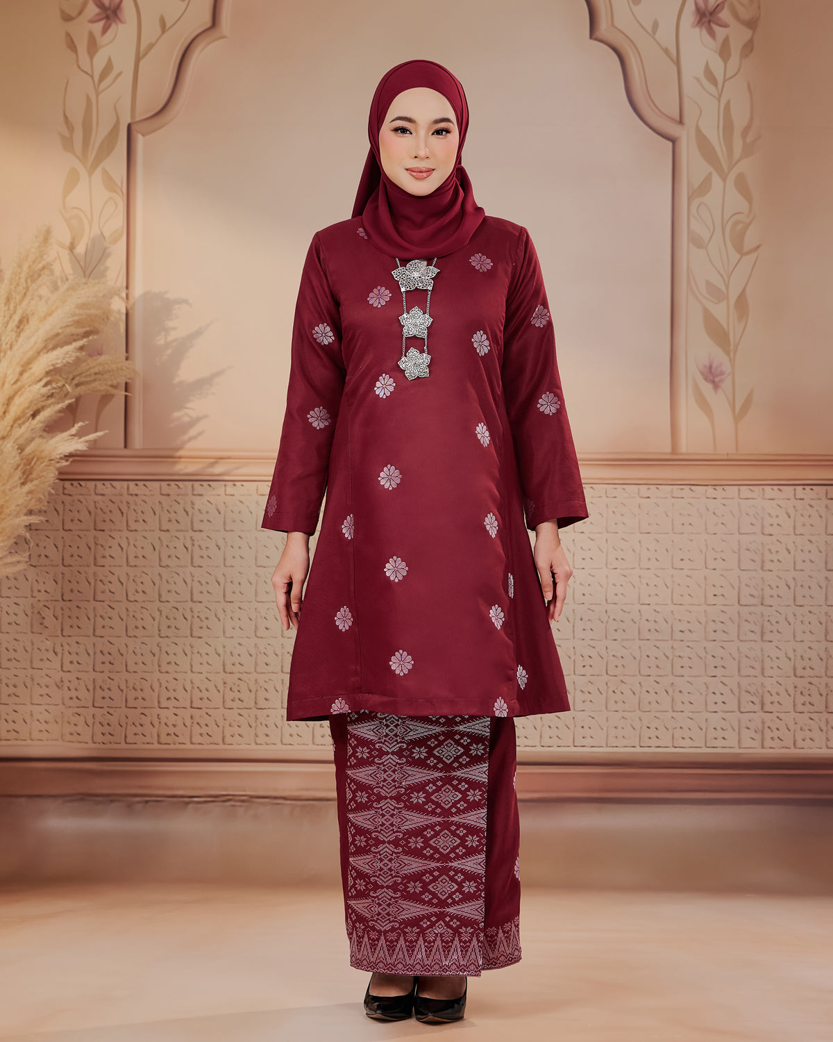 KURUNG SURAYA (PESAK GANTUNG) | MAROON - SILVER
