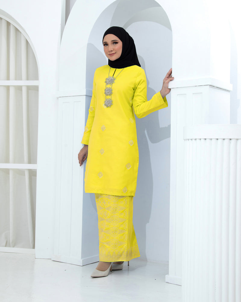 ROYAL-YELLOW | Kurung Layla - Moden