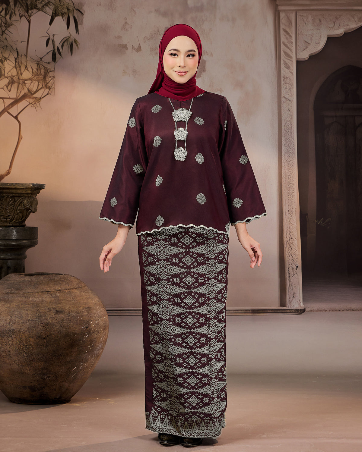 KURUNG RATNA (KEDAH SULAM) | BURGUNDY - SILVER