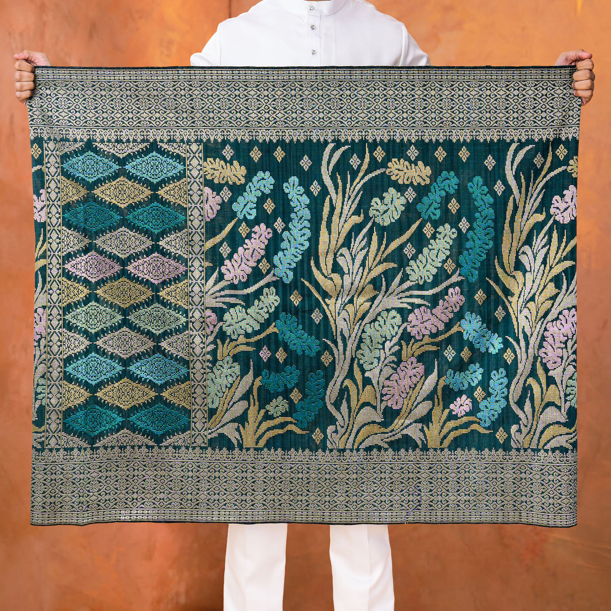 GREEN SILVER - MIX | Royal Handmade (2.5 Meter)