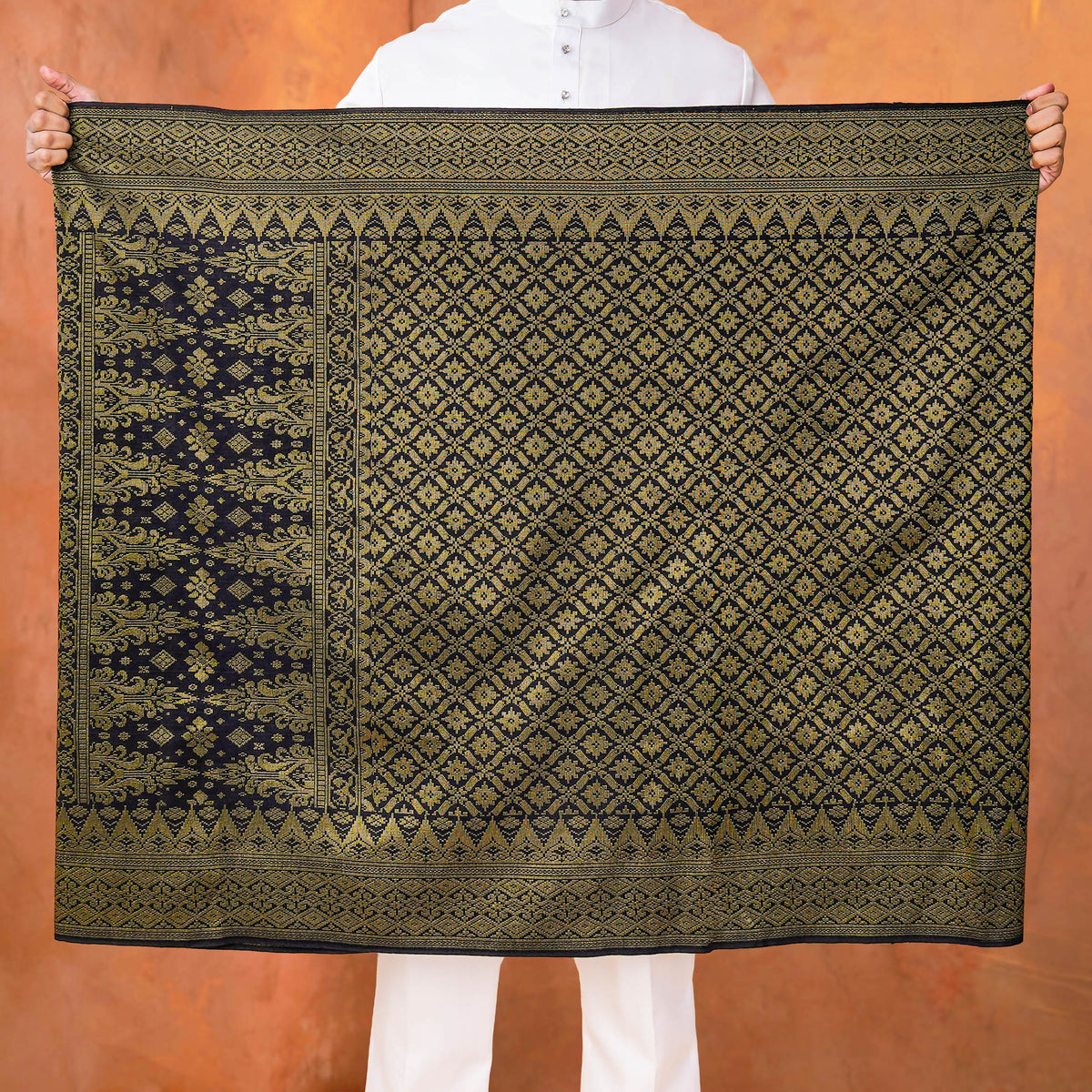 BLACK GOLD | Dato' Handmade