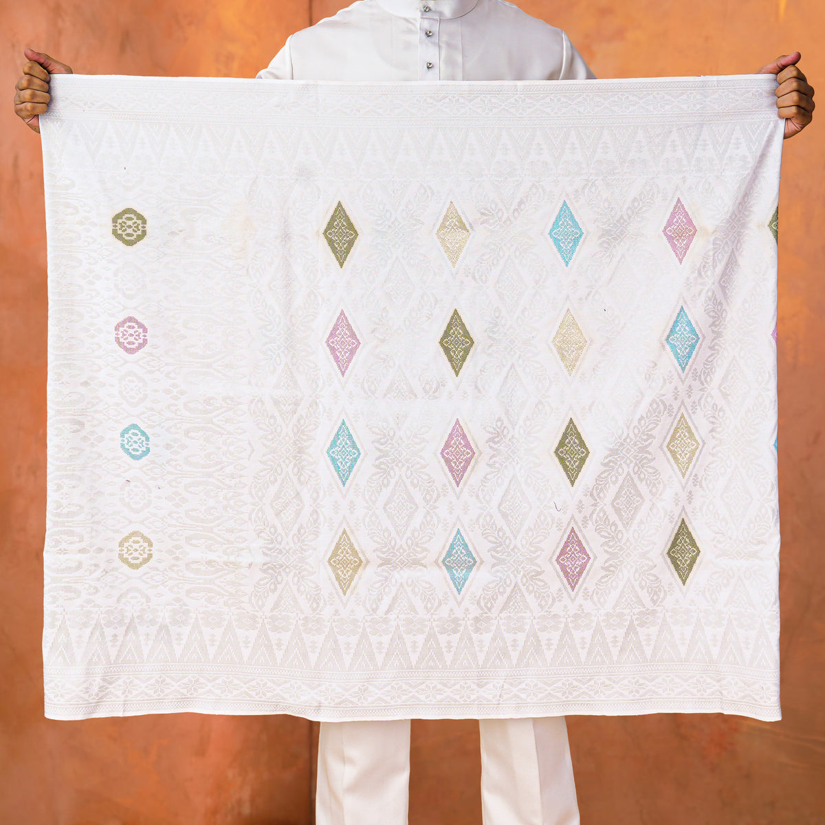 OFF WHITE SILVER - MIX | Dato' Handmade