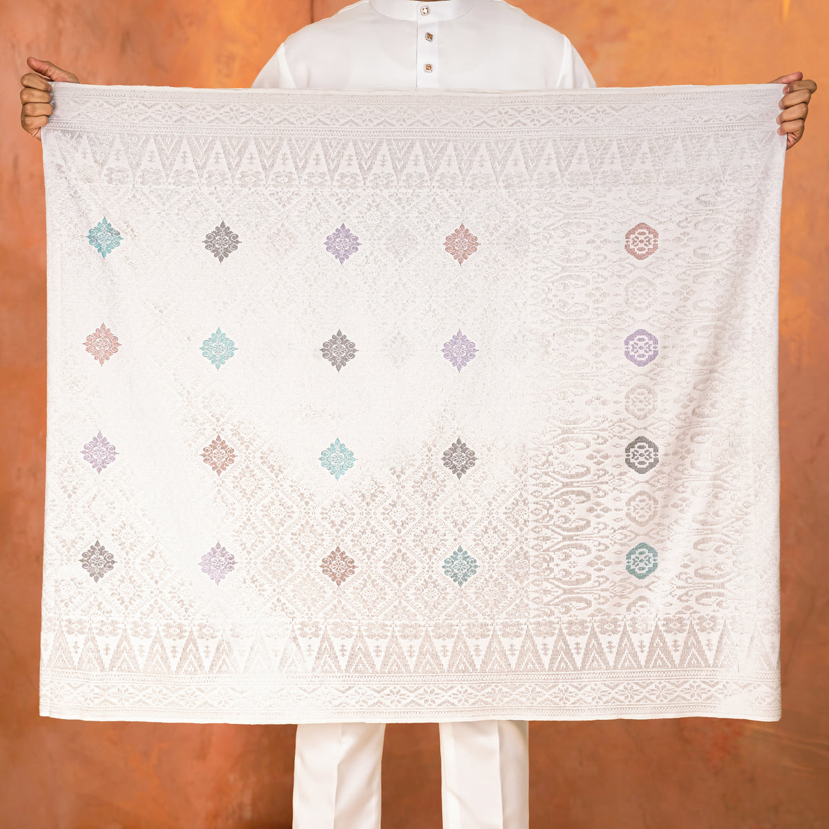 OFF WHITE SILVER - MIX | Dato' Handmade (DT142)