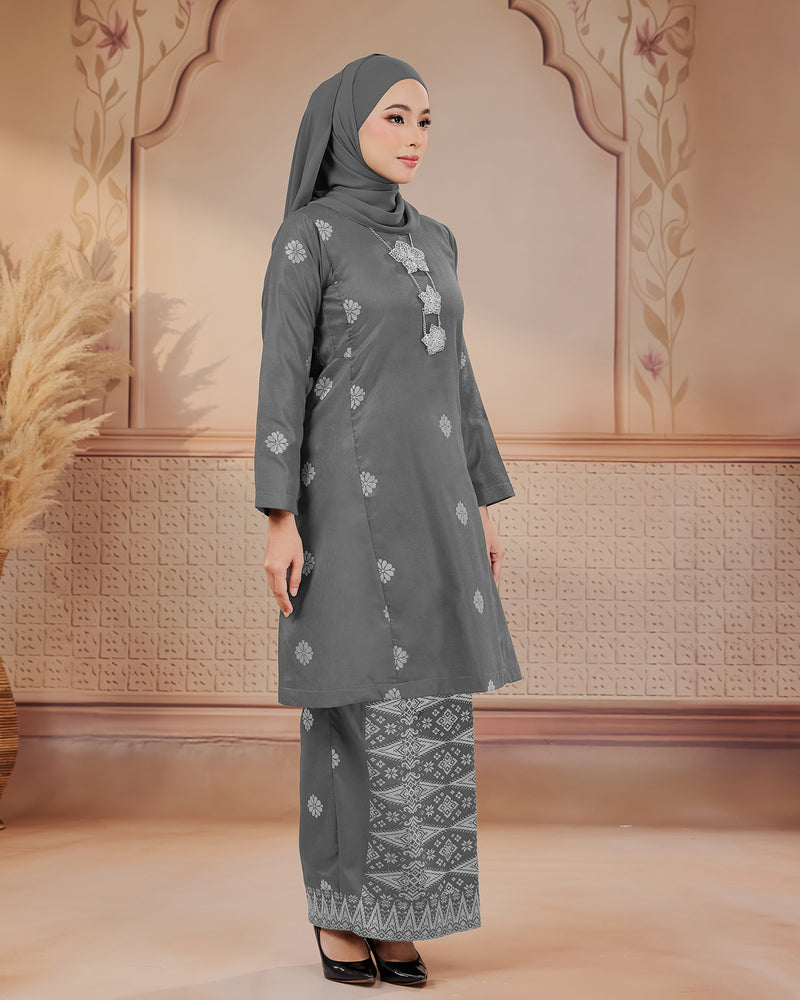 KURUNG SURAYA (PESAK GANTUNG) | GREY - SILVER