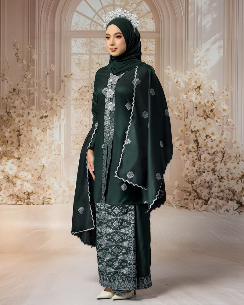 SEJIWHA SET D - BAJU MELAYU CEKAK MUSANG & KURUNG KEBAYA | DARK EMERALD GREEN