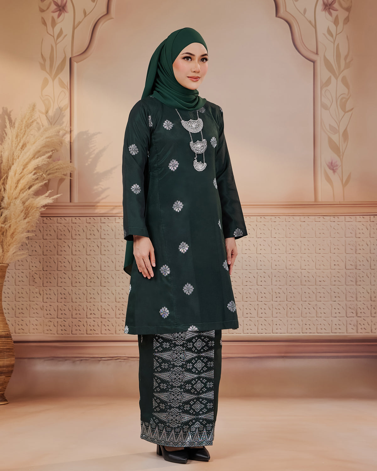 KURUNG SURAYA (PESAK GANTUNG) | DARK EMERALD GREEN - SILVER