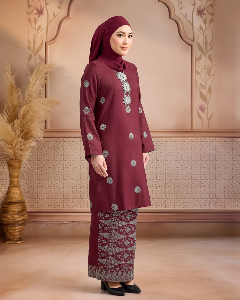 KURUNG LAYLA (MODEN) | MAROON - SILVER