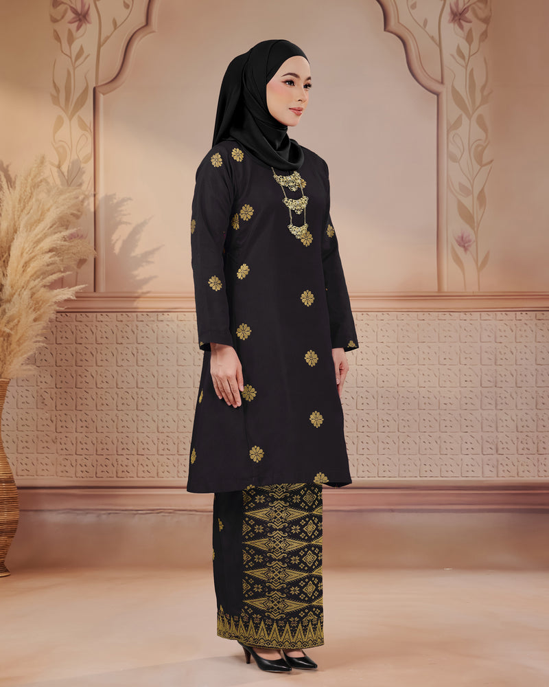 KURUNG SURAYA (PESAK GANTUNG) | BLACK-GOLD