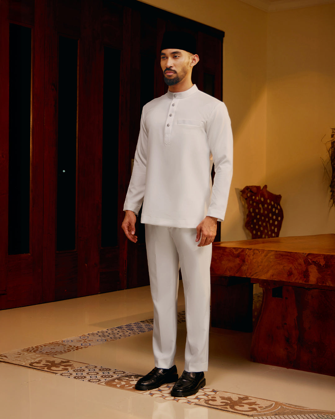 BAJU MELAYU MEGAT (CEKAK MUSANG) - OFF WHITE (Baju Melayu ONLY)