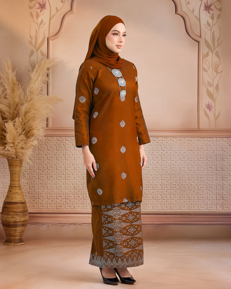 KURUNG LAYLA (MODEN) | BRICK ORANGE - SILVER