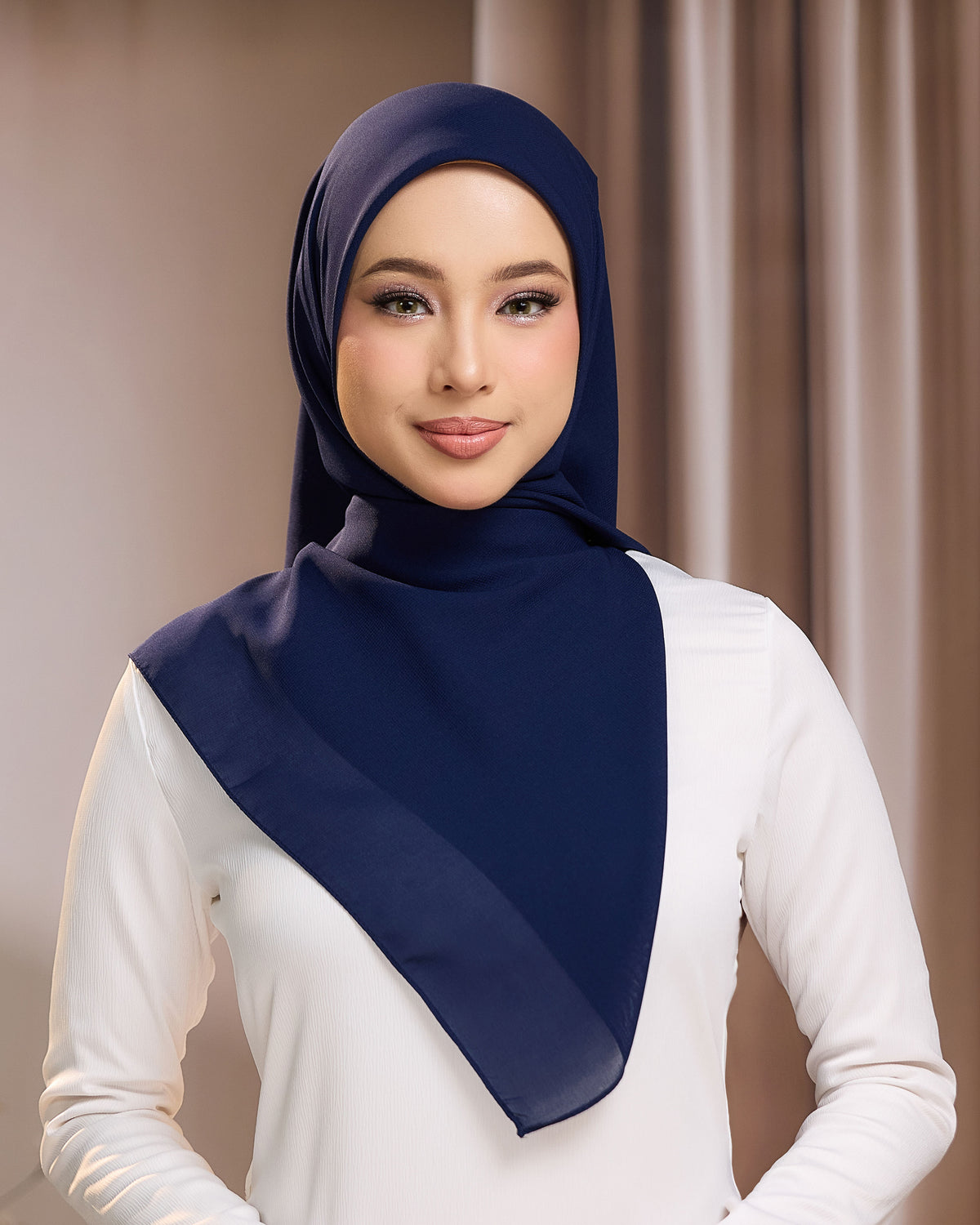 AYU BAWAL - NAVY BLUE | LIGHTWEIGHT SQUARE BAWAL