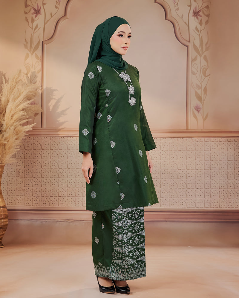 KURUNG SURAYA (PESAK GANTUNG) | GREEN - SILVER