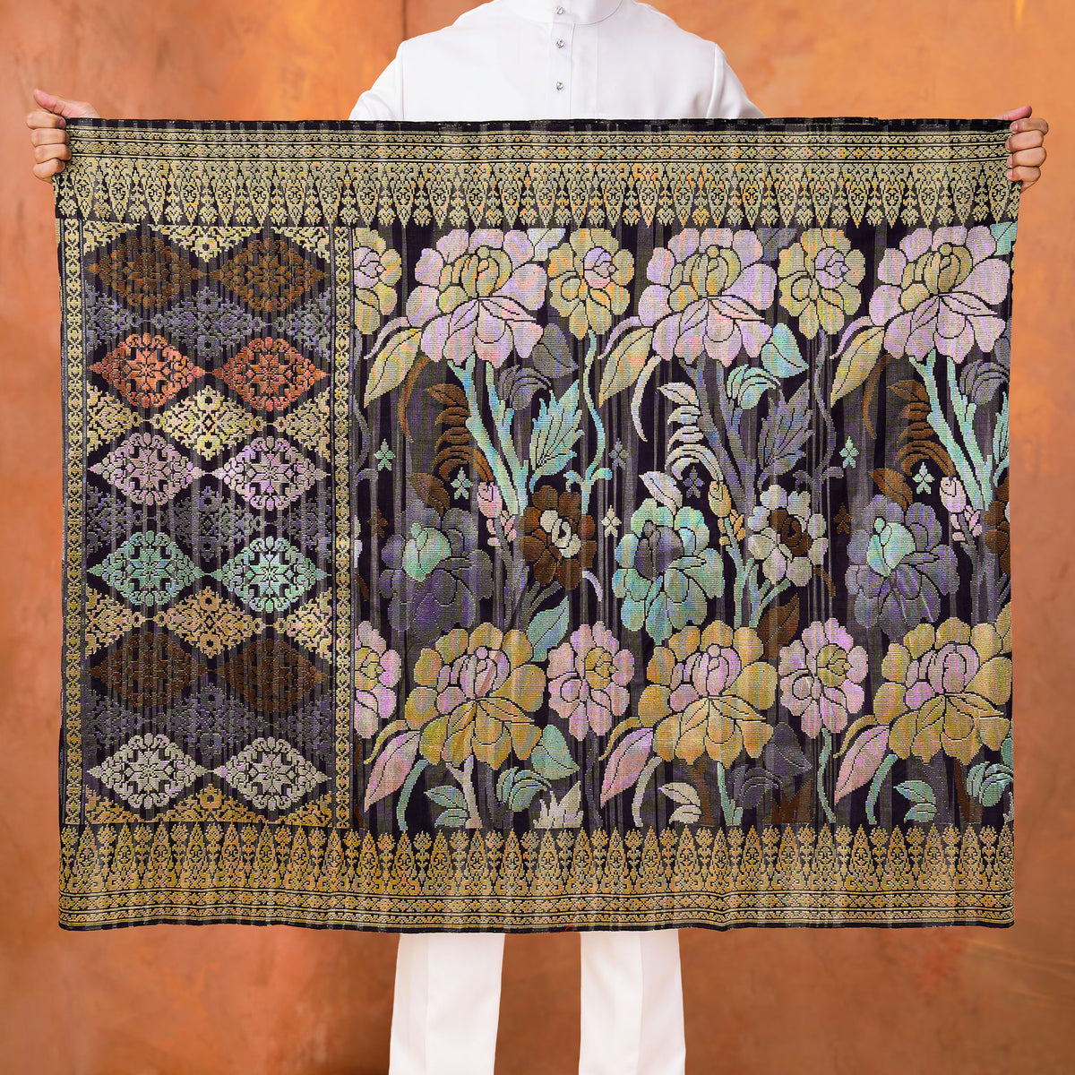 BLACK GOLD - MIX | Royal Handmade (2.5 Meter)