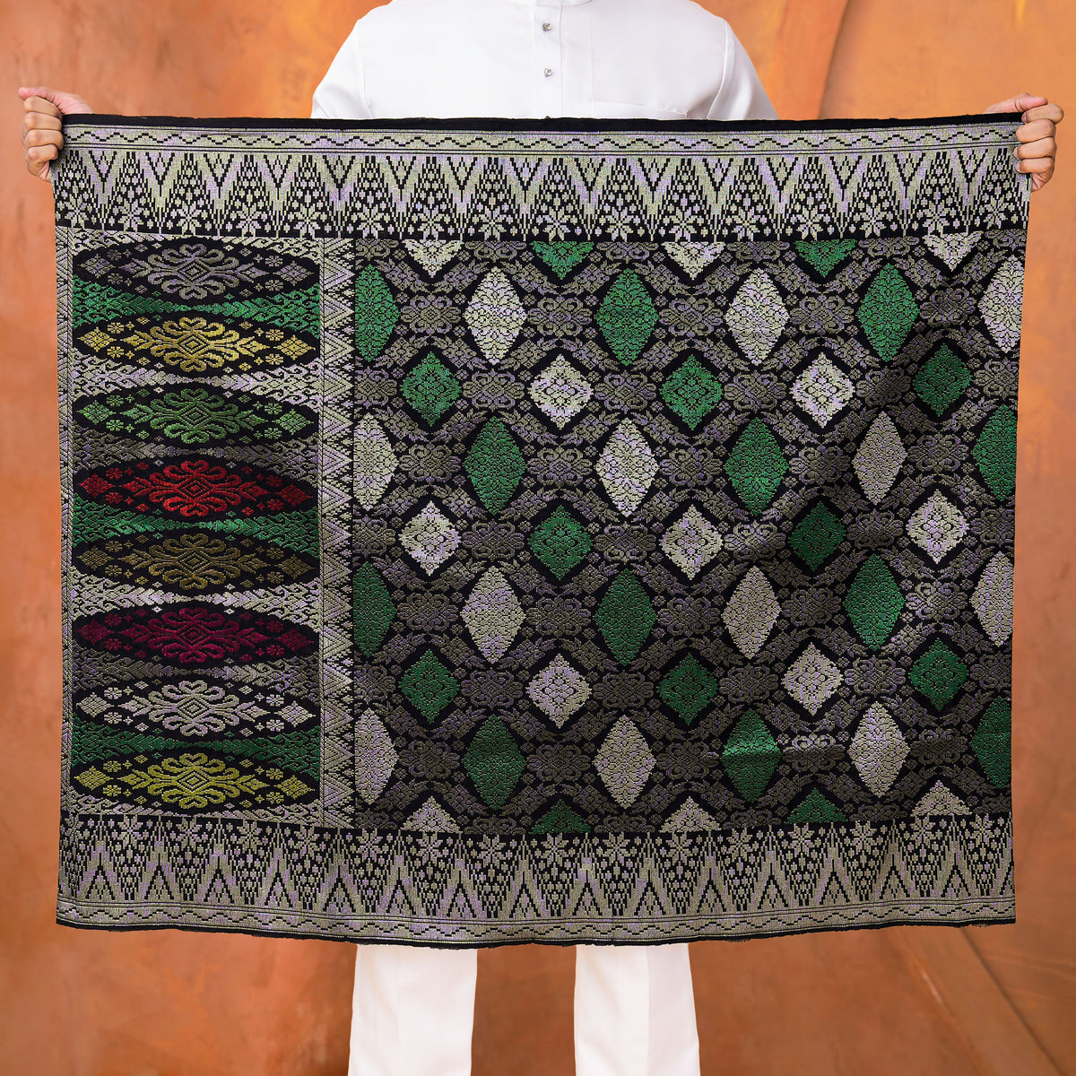 BLACK SILVER - GREEN | Premium Handmade