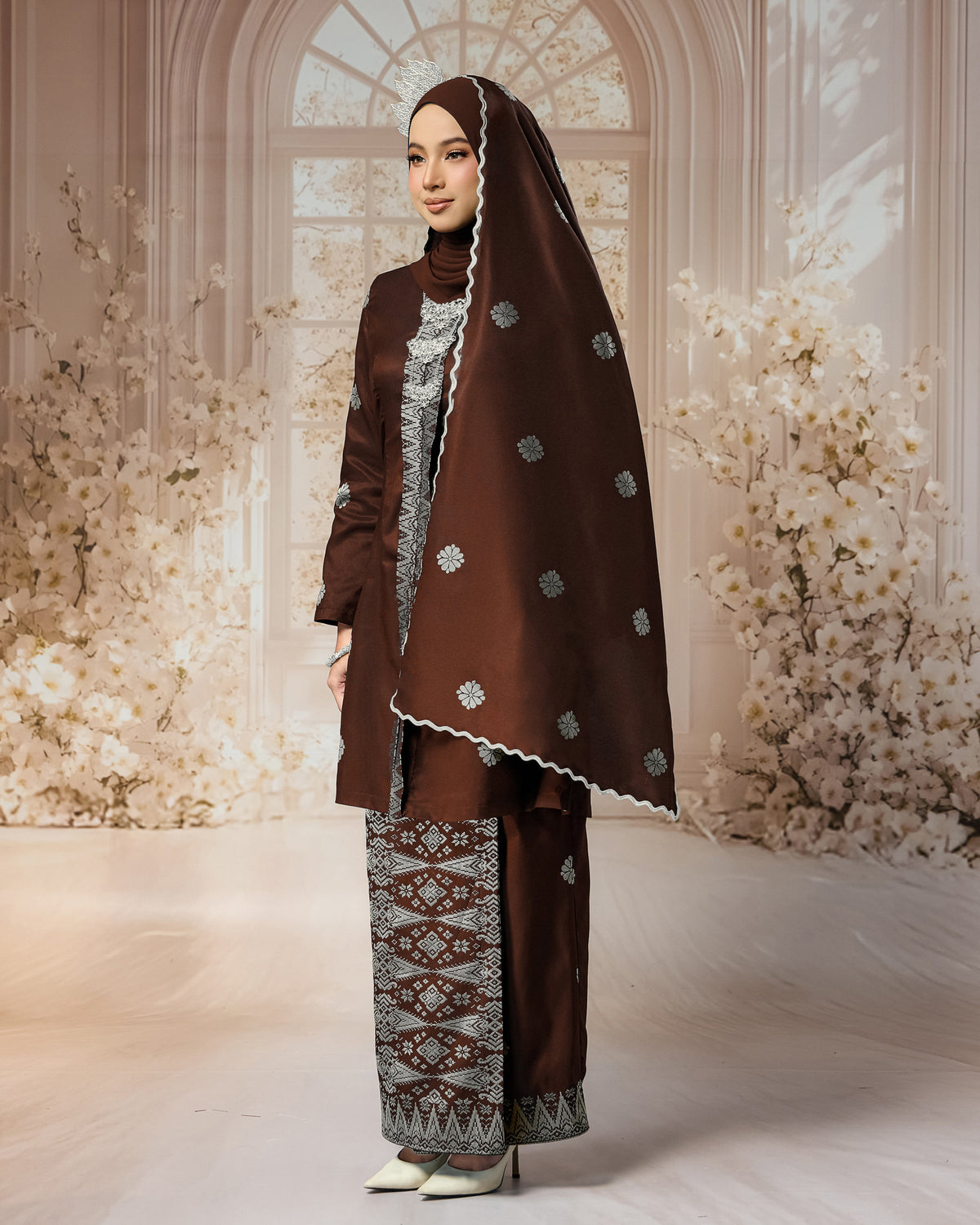 SEJIWHA SET B - BAJU MELAYU TELUK BELANGA & KURUNG KEBAYA | BROWN SILVER