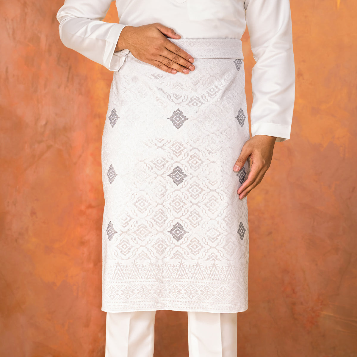 OFF WHITE SILVER - GREY | Dato' Handmade (DT147)