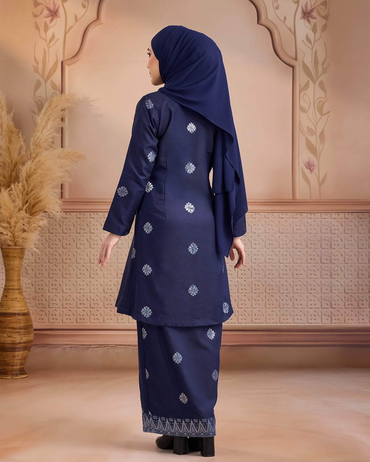 KURUNG ANGGUN (KEBAYA) | NAVY BLUE - SILVER
