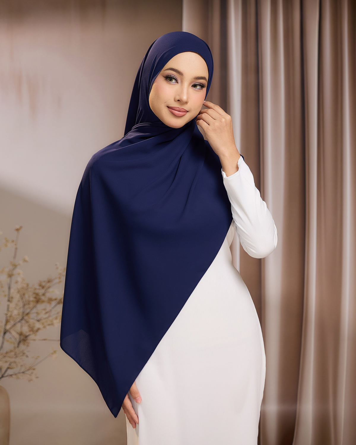 LUNA SHAWL - NAVY BLUE | FLOWY TUDUNG