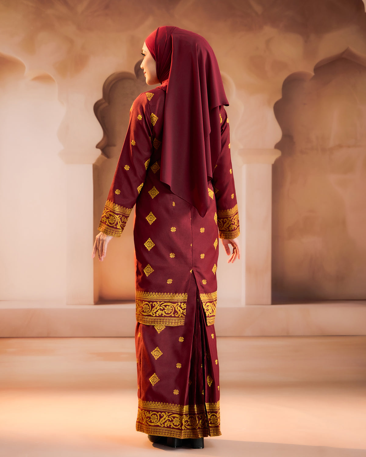 KURUNG PURNAMA (MODEN) RTW | MAROON GOLD