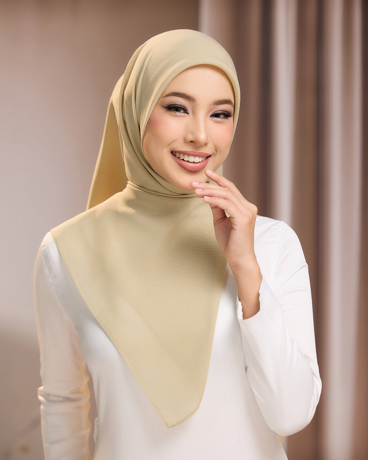 AYU BAWAL - MOSS GREEN | LIGHTWEIGHT SQUARE BAWAL