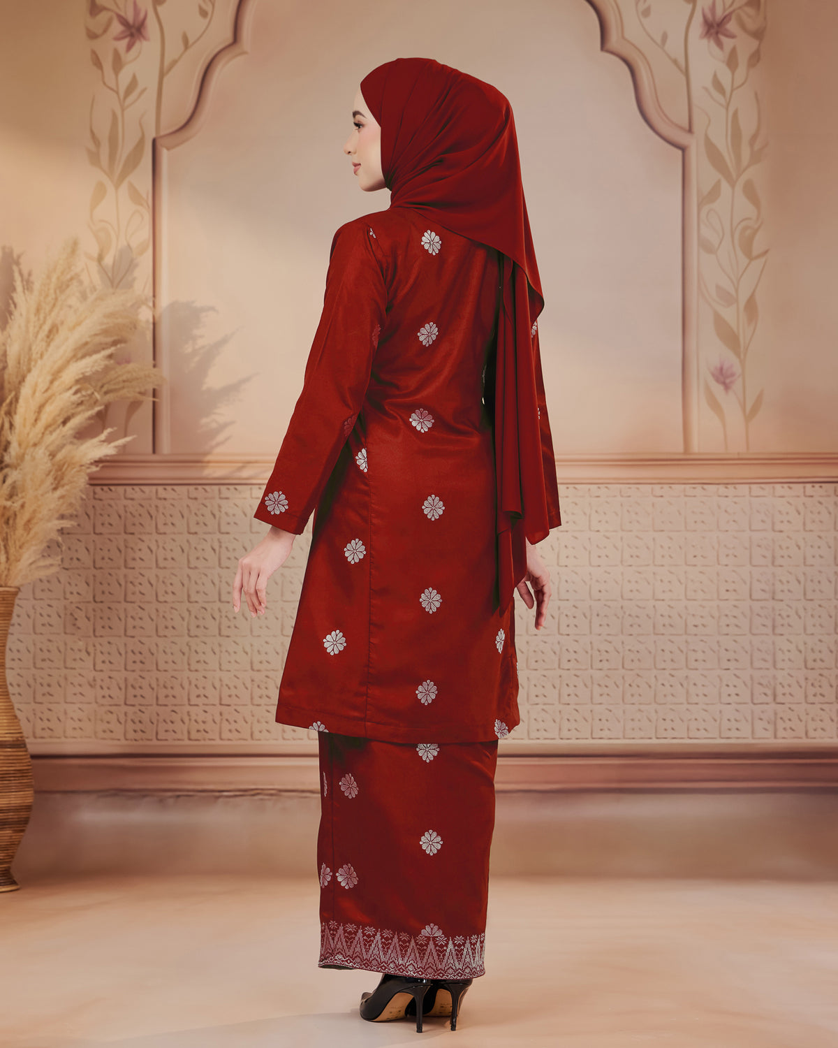 KURUNG SURAYA (PESAK GANTUNG) | CHILLI RED - SILVER
