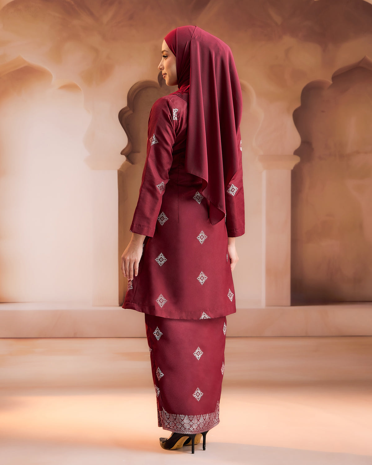 KURUNG NILAMSARI (KEBAYA) RTW | MAROON SILVER