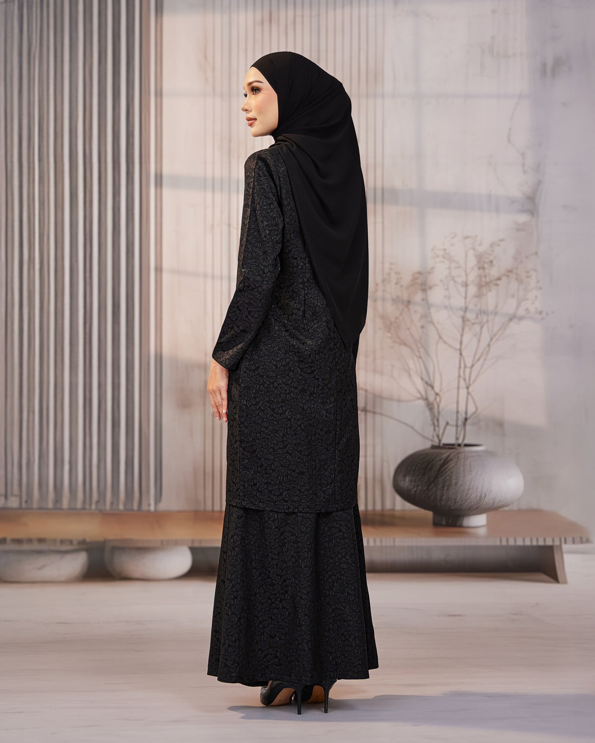 KURUNG ORKED (Moden) - Black | Soft Premium Brocade