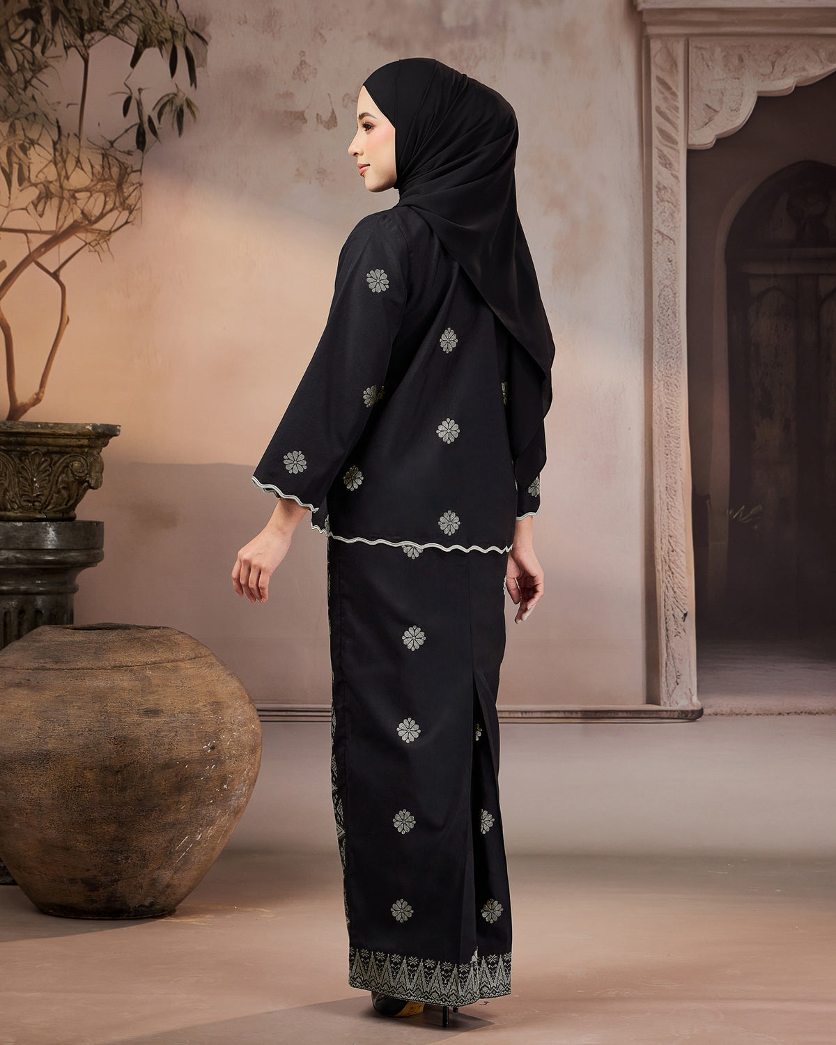 KURUNG RATNA (KEDAH SULAM) | BLACK - SILVER
