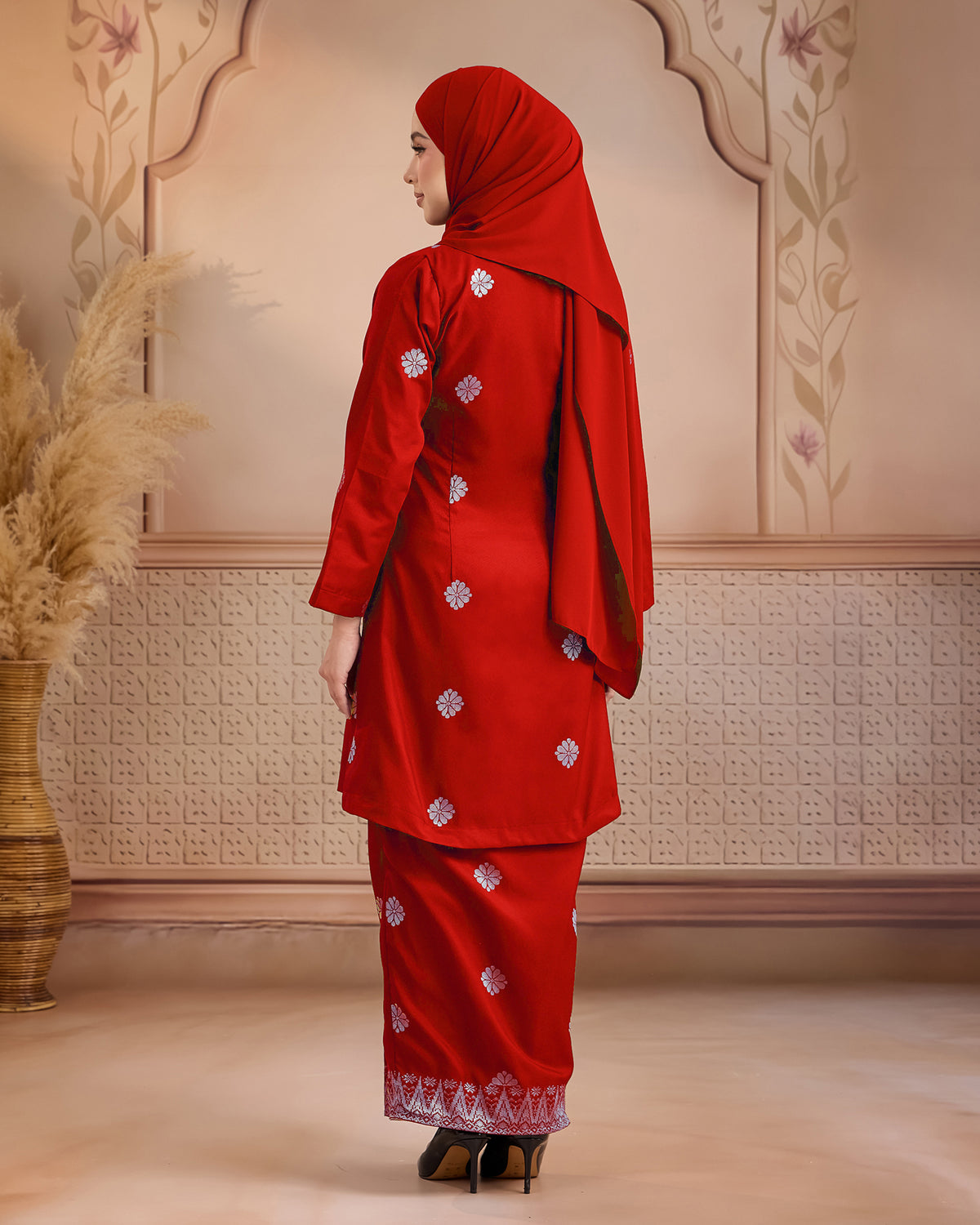 KURUNG ANGGUN (KEBAYA) | RED CHILLI - SILVER