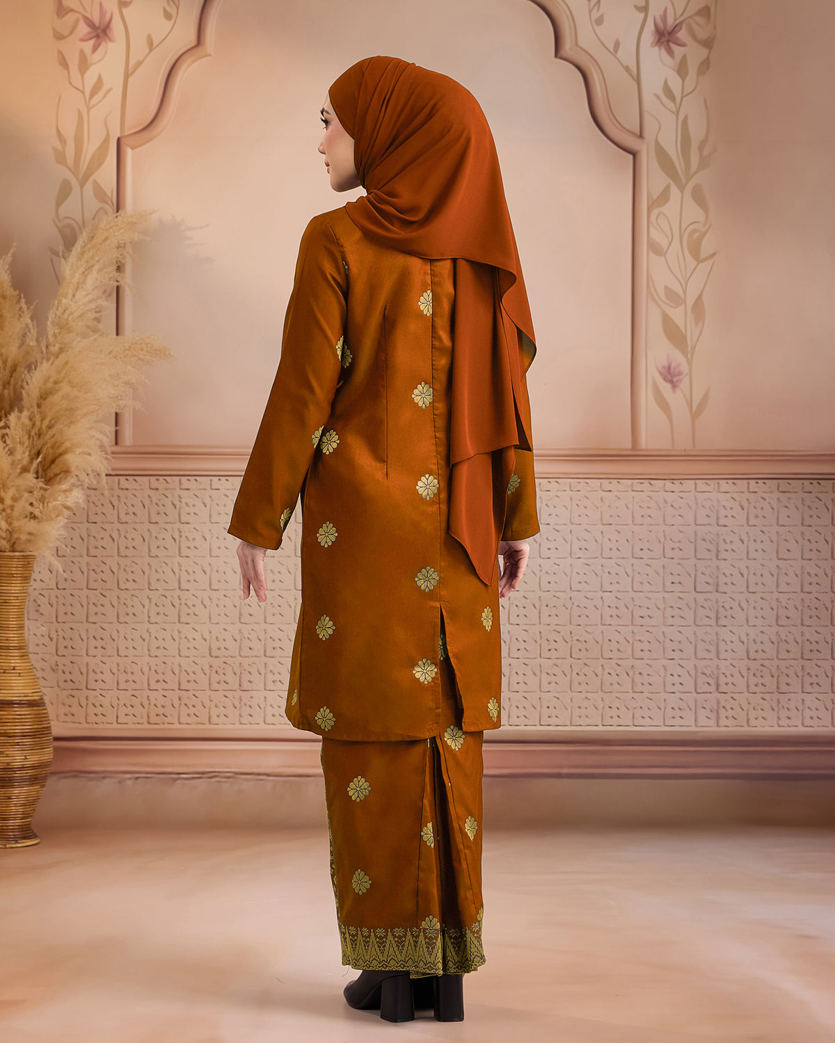 KURUNG LAYLA (MODEN) | BRICK ORANGE - GOLD