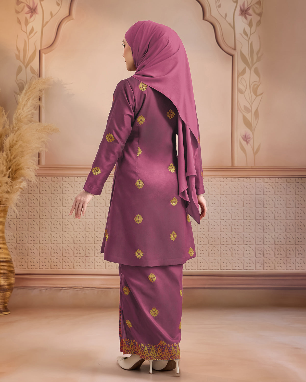 KURUNG ANGGUN (KEBAYA) | DUSTY PINK - GOLD