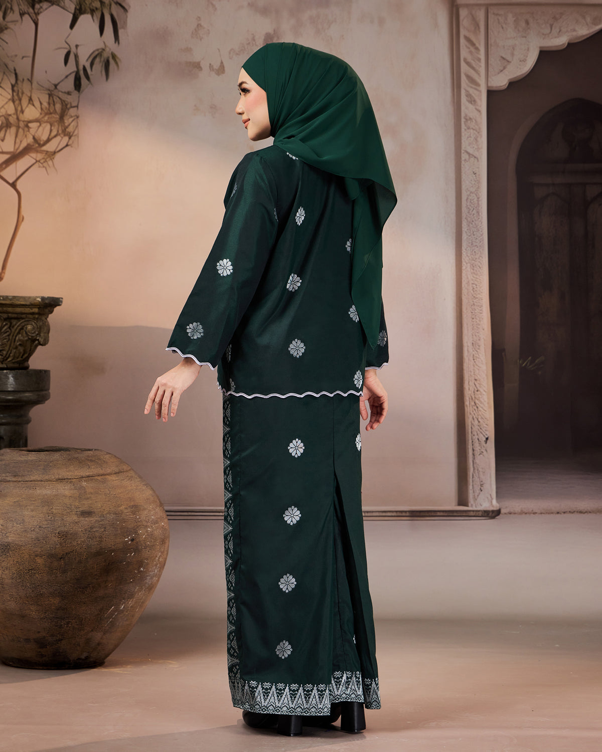 KURUNG RATNA (KEDAH SULAM) | DARK EMERALD GREEN - SILVER