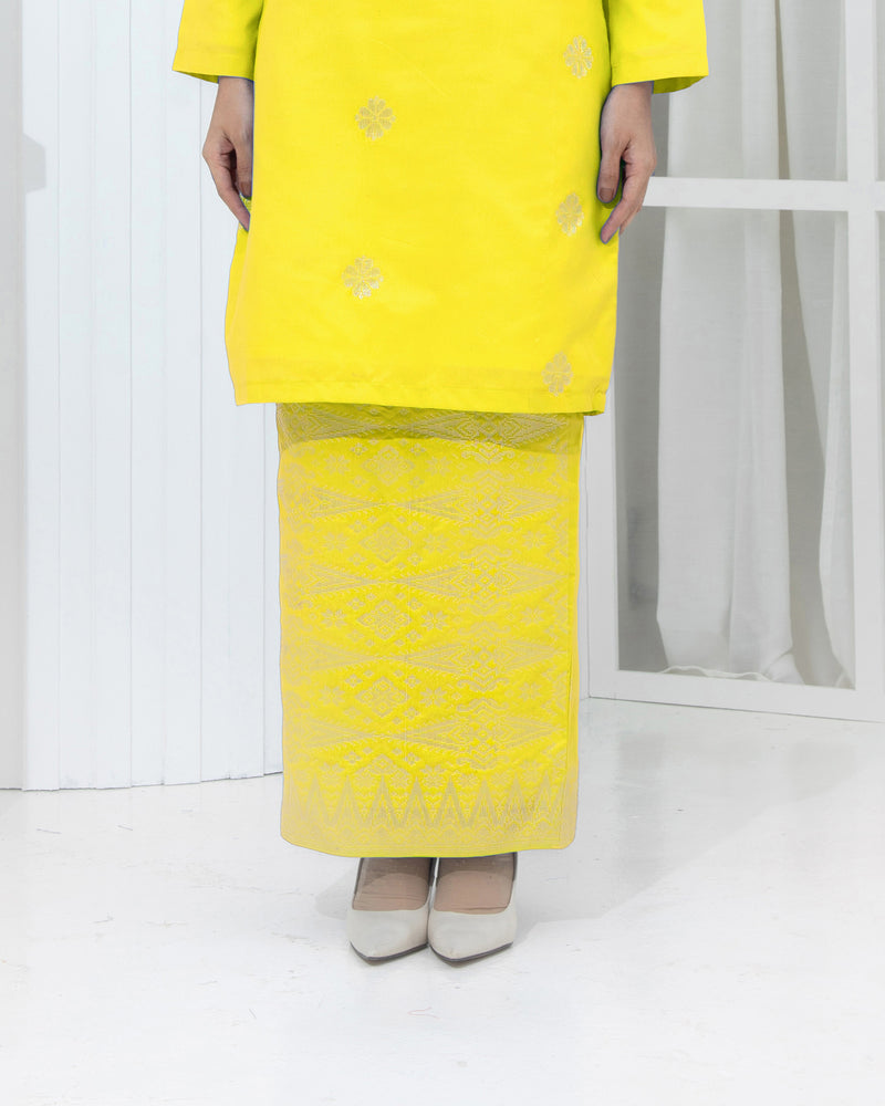 ROYAL-YELLOW | Kurung Layla - Moden