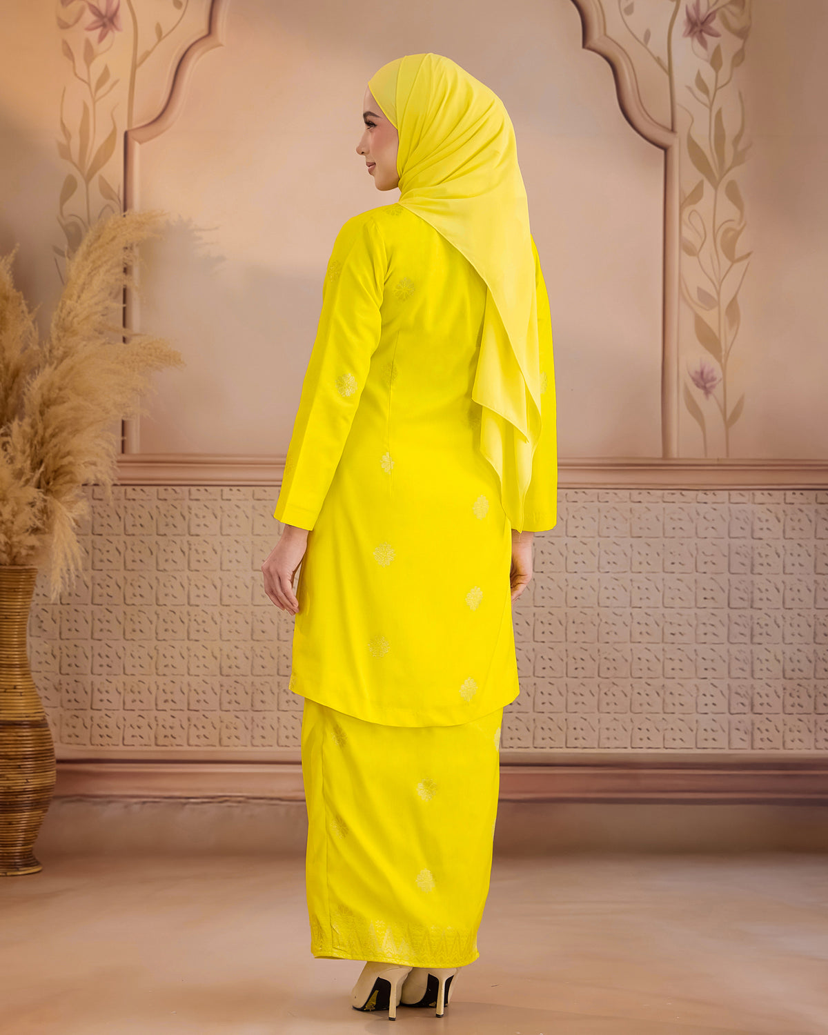 KURUNG ANGGUN (KEBAYA) | ROYAL YELLOW - SILVER