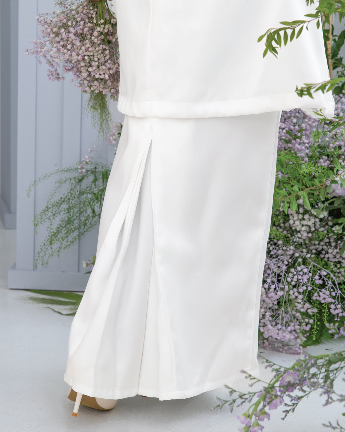 ZARIA KURUNG (OFF WHITE)