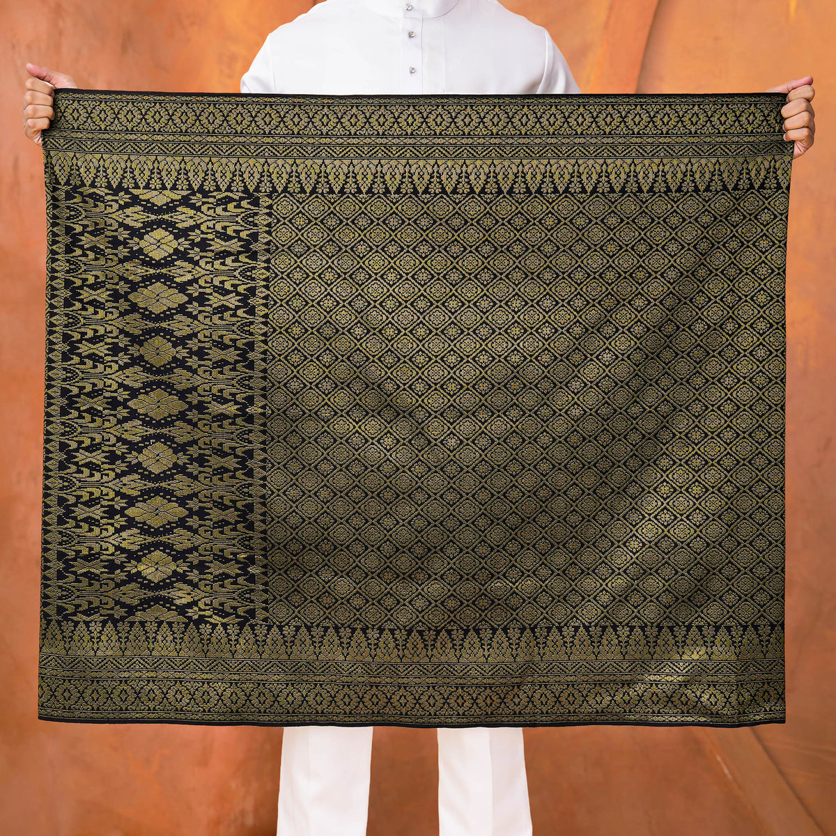 BLACK GOLD | Dato' Handmade