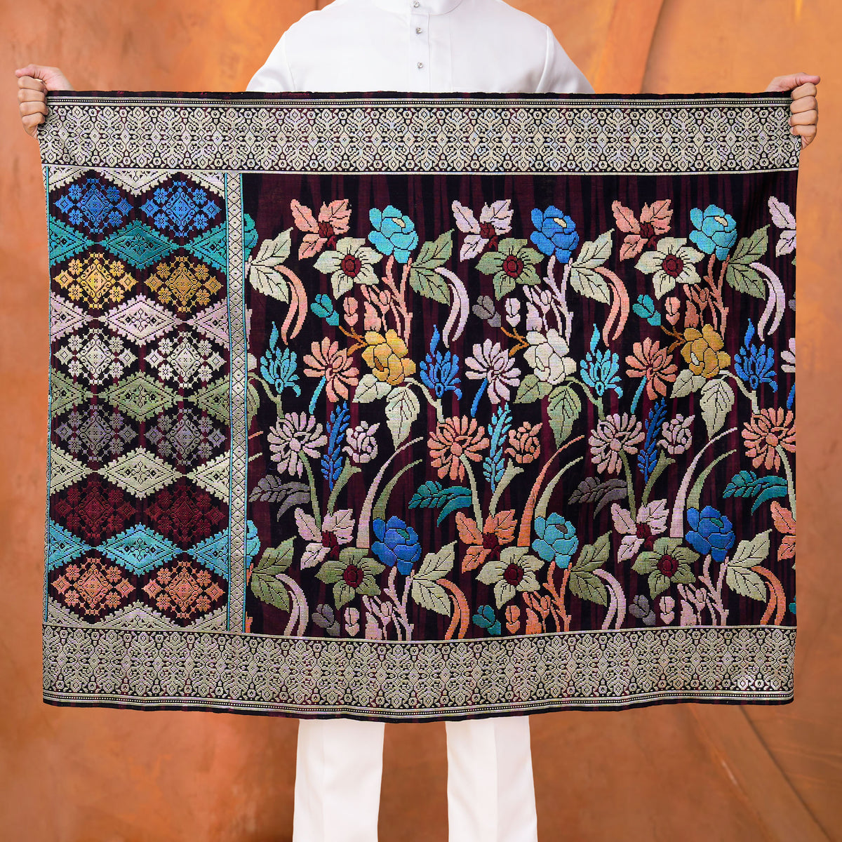 BLACK SILVER - MIX | Royal Handmade (2.5 Meter)