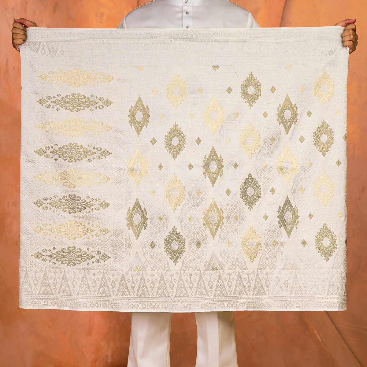 OFF WHITE GOLD - MIX | Royal Handmade