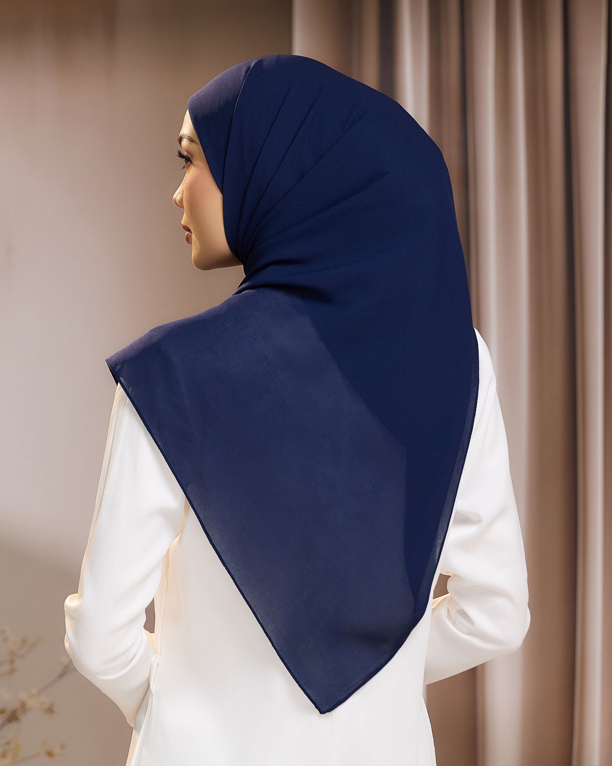 AYU BAWAL - NAVY BLUE | LIGHTWEIGHT SQUARE BAWAL