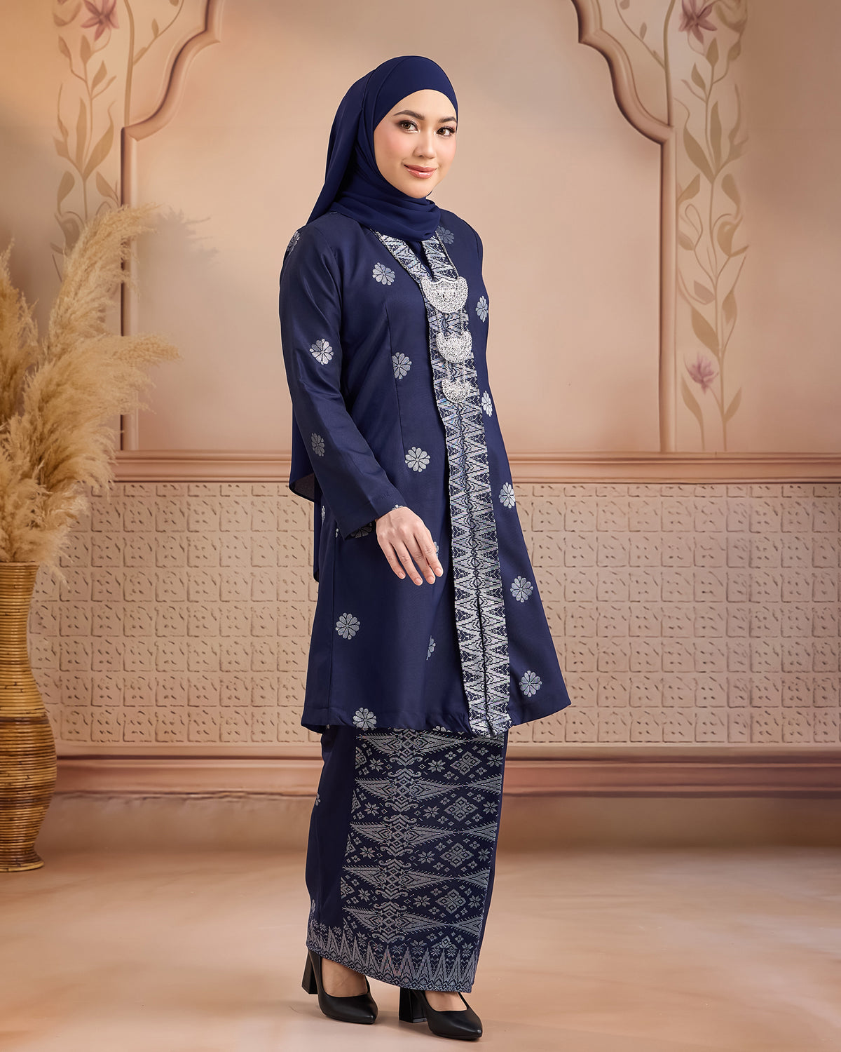 KURUNG ANGGUN (KEBAYA) | NAVY BLUE - SILVER