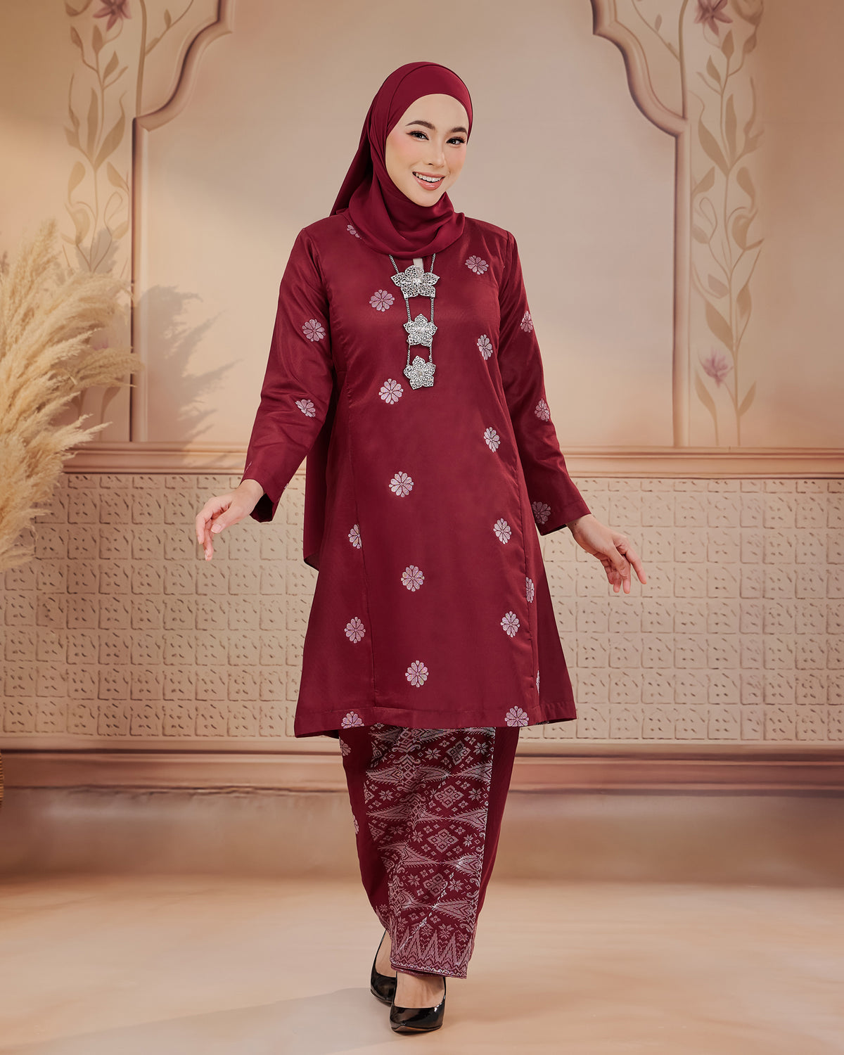 KURUNG SURAYA (PESAK GANTUNG) | MAROON - SILVER