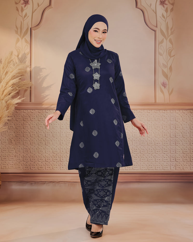 KURUNG SURAYA (PESAK GANTUNG) | NAVY BLUE - SILVER