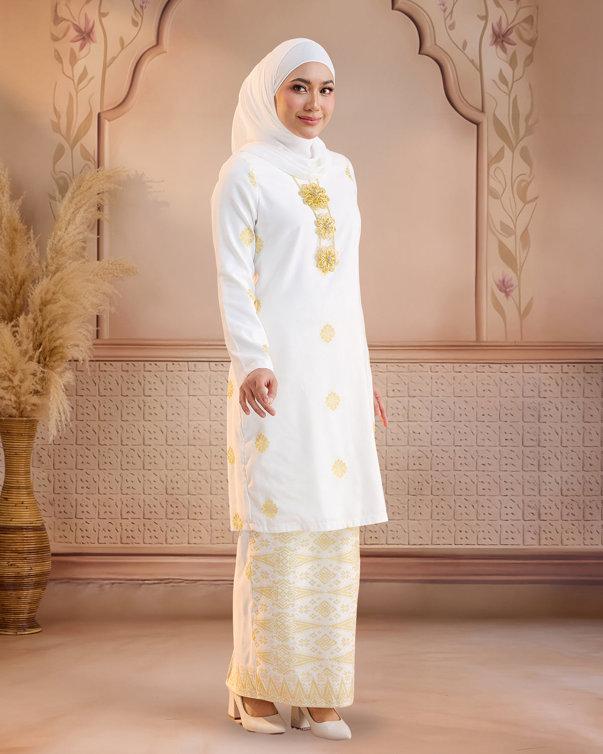 KURUNG LAYLA (MODEN) | OFF WHITE - GOLD